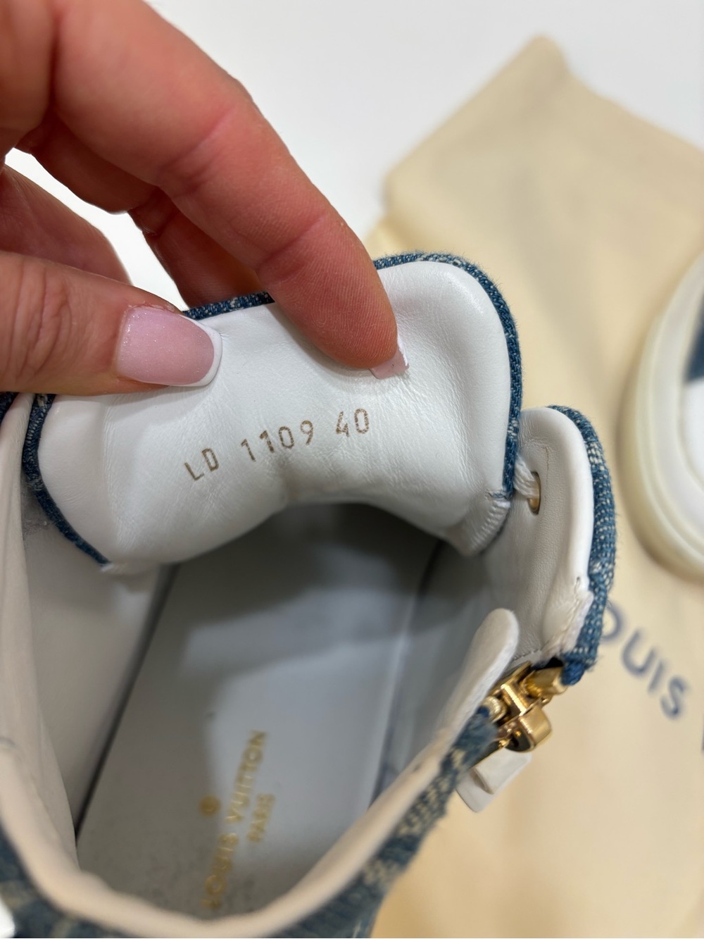 🔵 Louis Vuitton Stellar Sneaker Boot – Monogram Denim High-Top - Picture 12 of 12